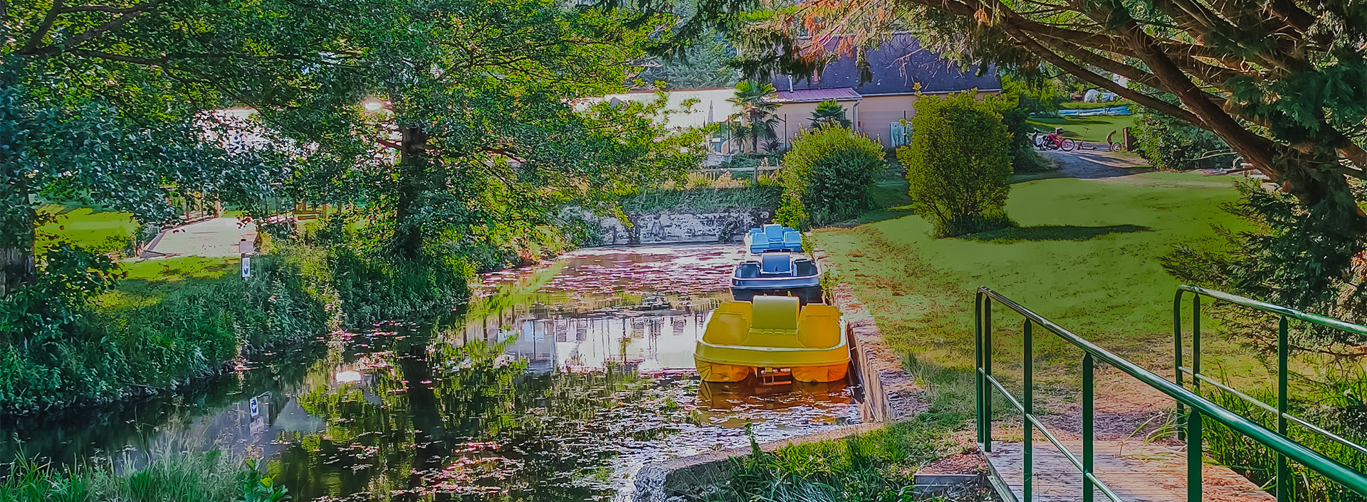 pedalo tour and water activities on the lake